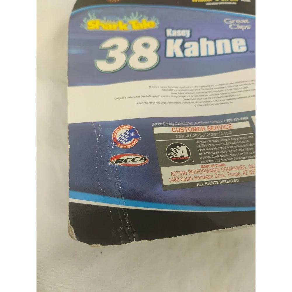 Kasey Kahne #38 SHARK TALE / GREAT CLIPS 1:64 Winner's Circle Nascar Car w/ Hood